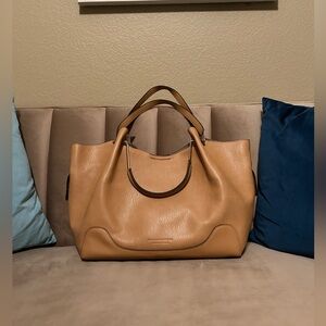 🍂Sondra Roberts Squared slouchy shoulder bag
